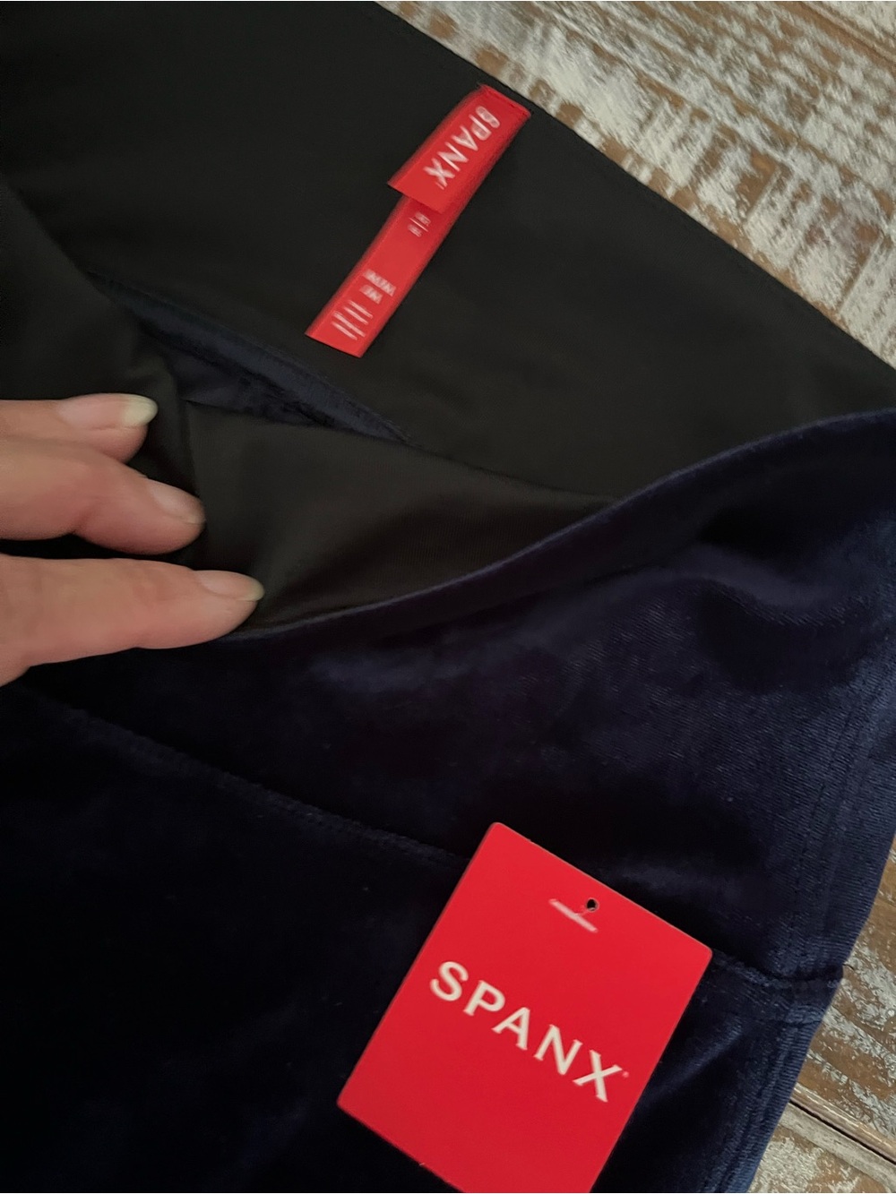 SPANX Womens Velvet Flared Leggings in Navy Blue - Picture 3 of 3